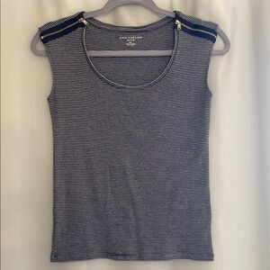 3 for $25! Ann Taylor‎ Navy Striped Women's Top, size small petite